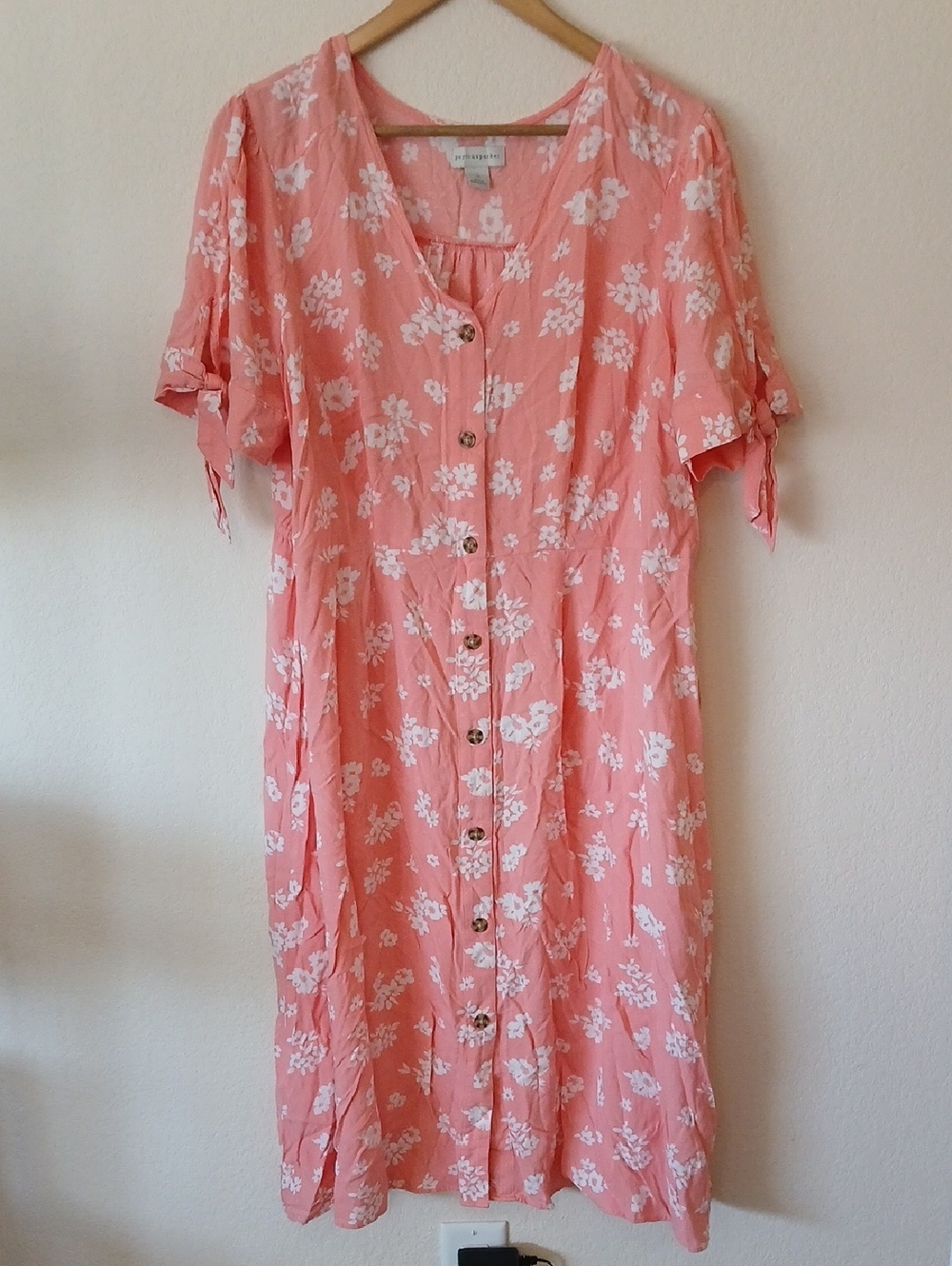 Peyton & Parker Pink Floral Full Button Up Rayon Dress
